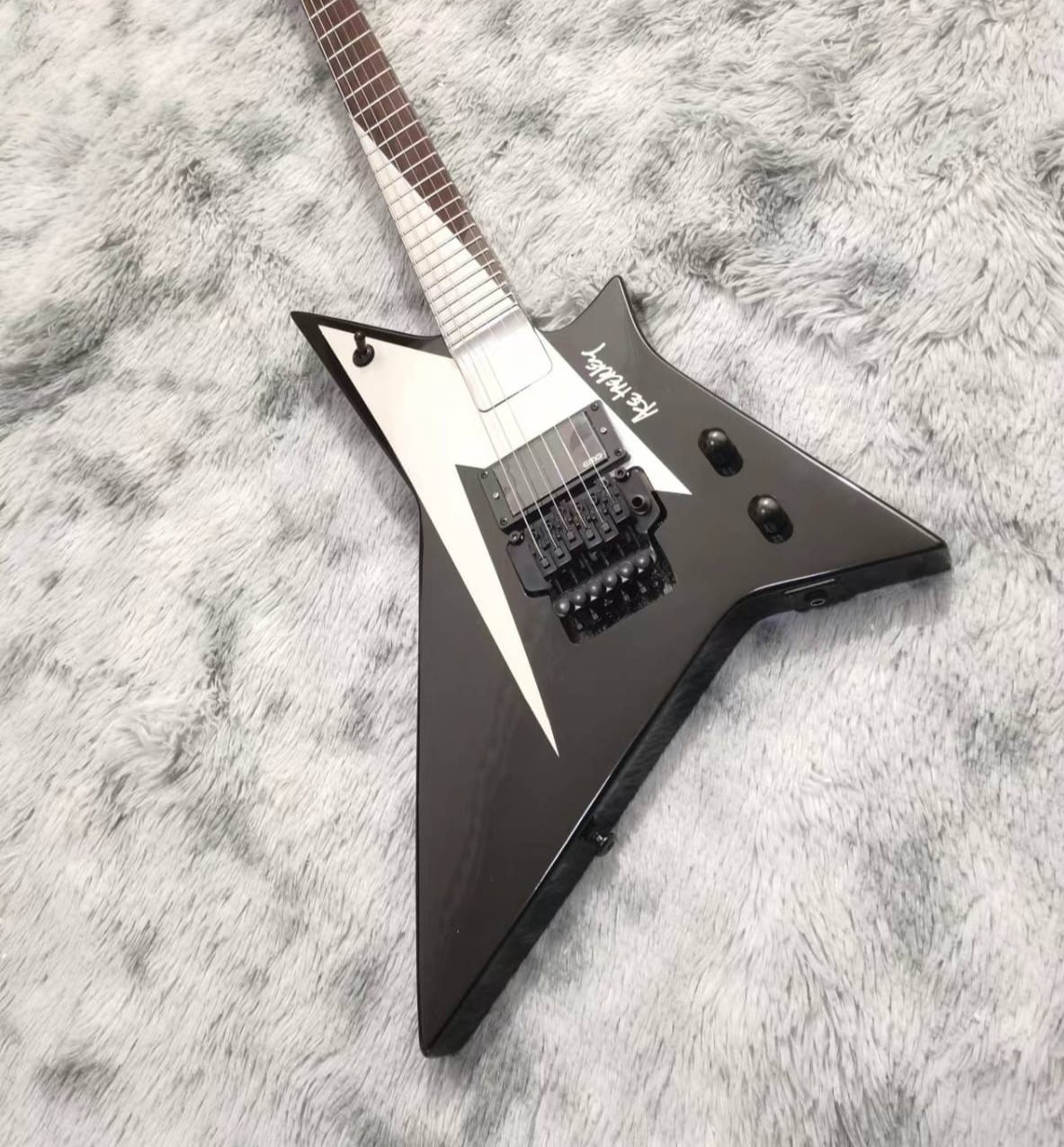 Cstm Ace Frehley AF 40-V Rare Guitar Black/White Special Production Gift