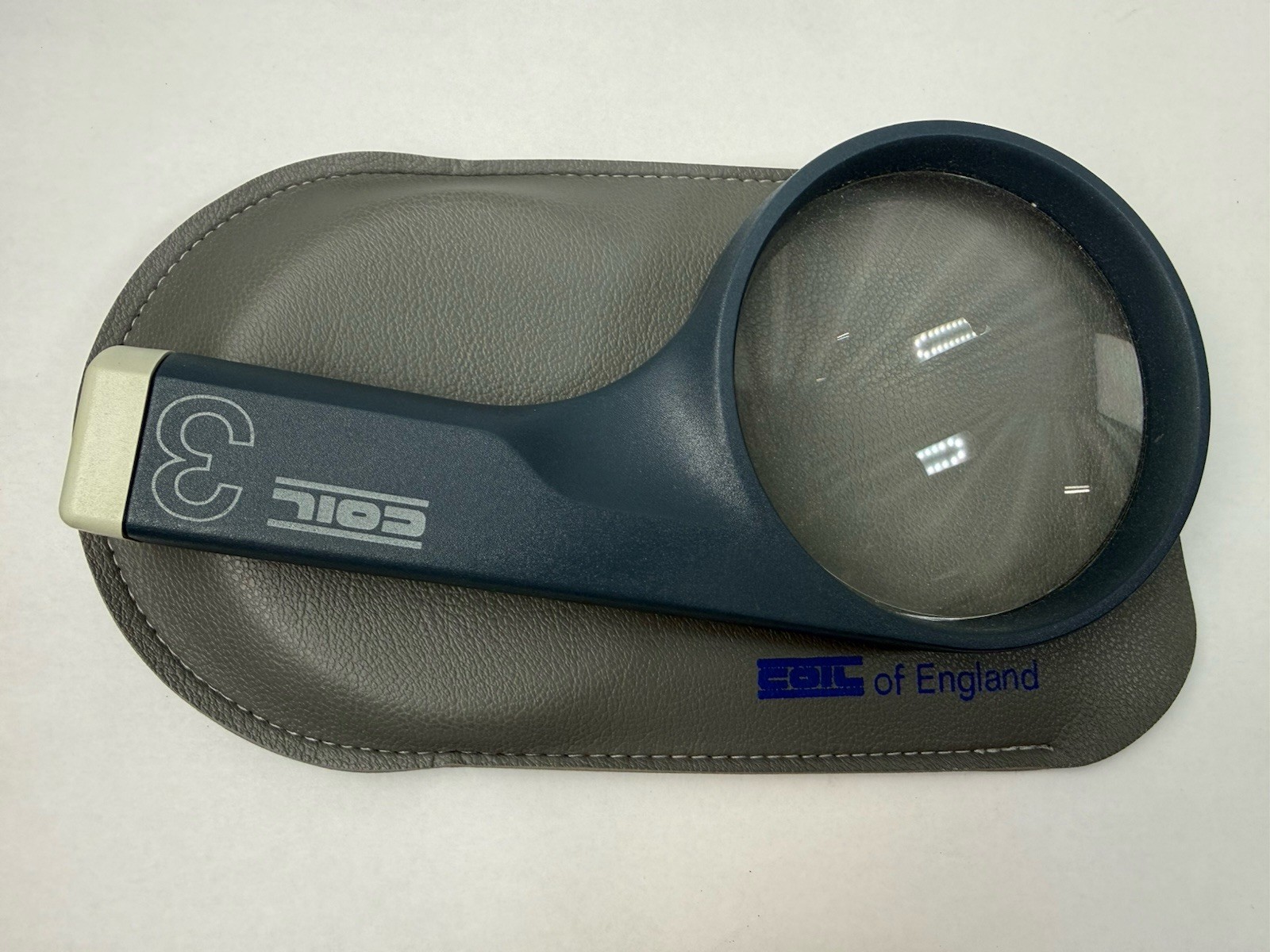 Eschenbach Mobilux 3 Handheld Magnifying Glass Magnifier w/ Case Made in Engl