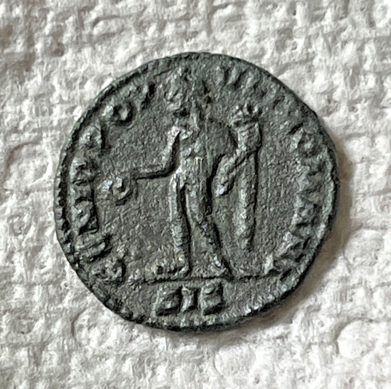 Ancient Roman Empire Coin RARE Galerius Maximian 305-311 AD. AE Genius