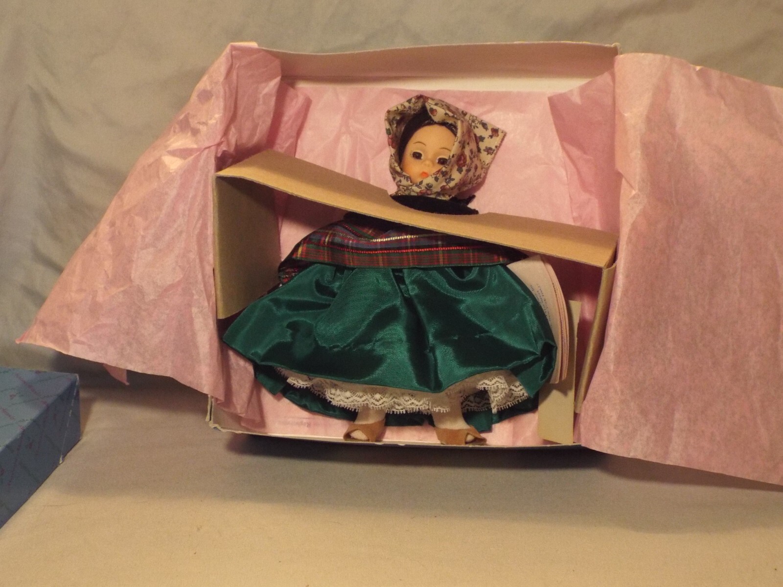 Vintage 1989 Madame Alexander Ibiza Doll #510 8” in Box W/ Tag MINT