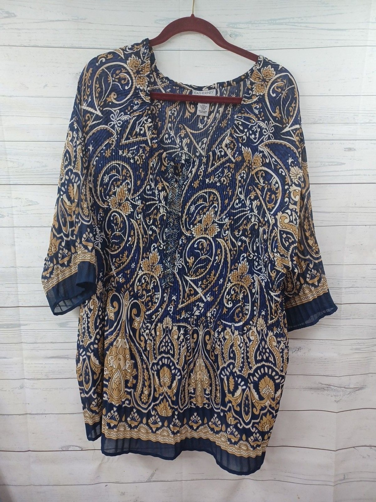 Catherines Blouse Pleated Crinkle 1/2 Sleeve Blue Gold Plus Sz 22/24W Beaded Catherines Blouse Pleated Crinkle 1/2 Sleeve Blue Gold Plus Sz 22/24W Beaded