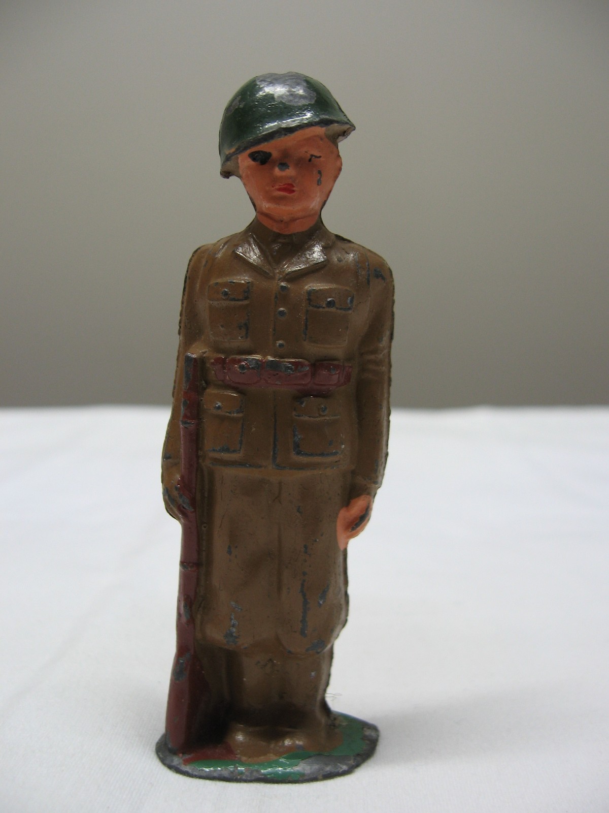 Vintage Barclay Manoil Lead Toy Soldier #707 w/Rifle Made In USA