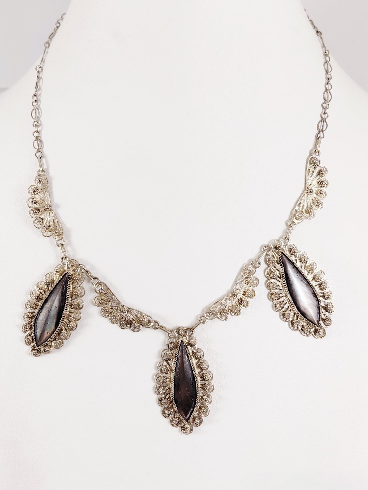 Vintage Art Deco Silver Filigree MOP Etruscan Style Necklace Vintage Art Deco Silver Filigree MOP Etruscan Style Necklace
