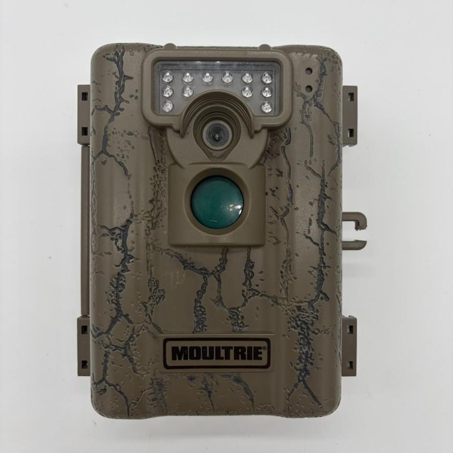 Moultrie A-5 Trail Camera MCG-12589 5MP Game Hunting Cam Infrared Untested