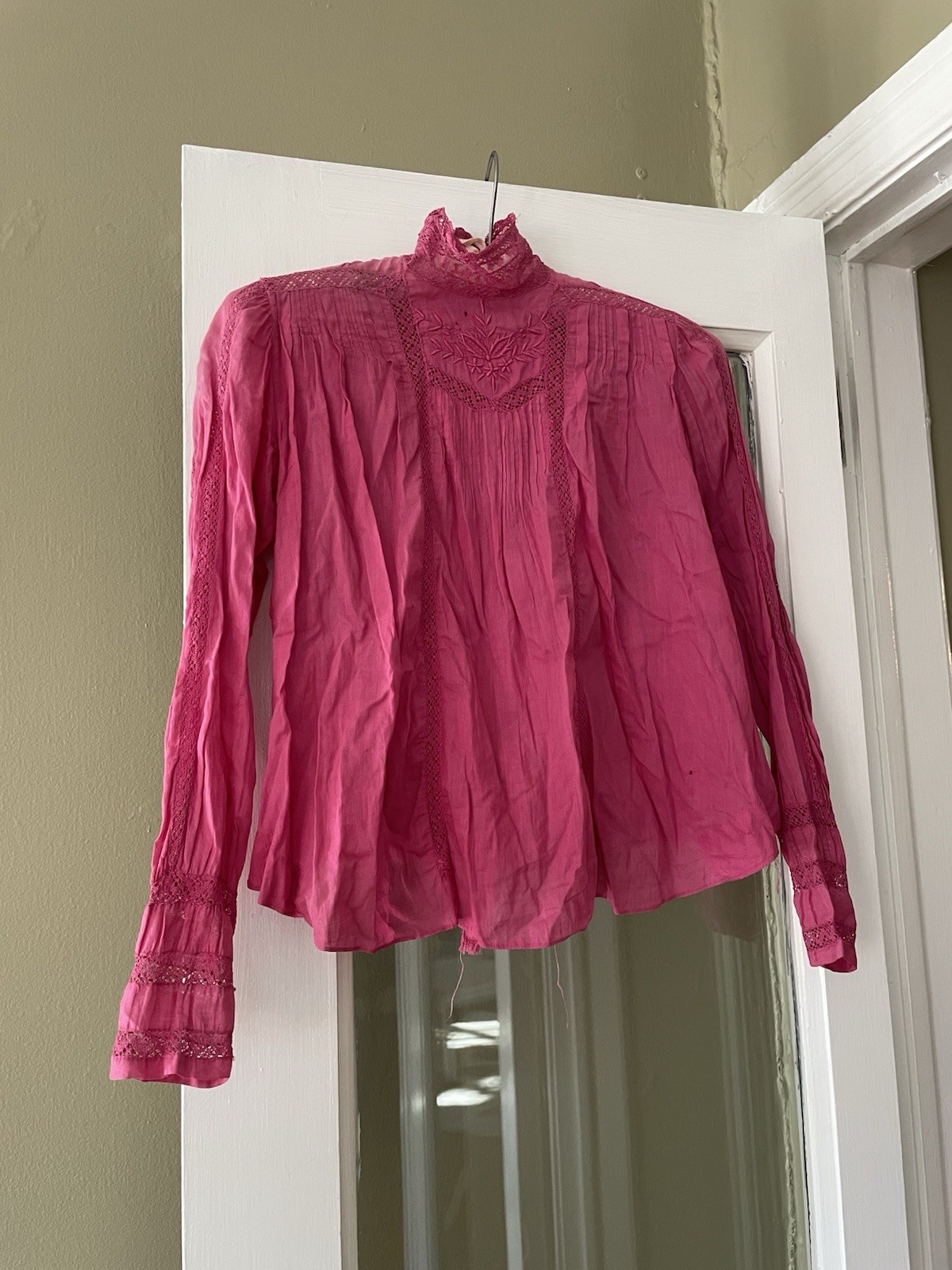 Women’s Antique Edwardian Hot Pink Dyed Cotton Blouse Size XS AS IS Wearable Women’s Antique Edwardian Hot Pink Dyed Cotton Blouse Size XS AS IS Wearable