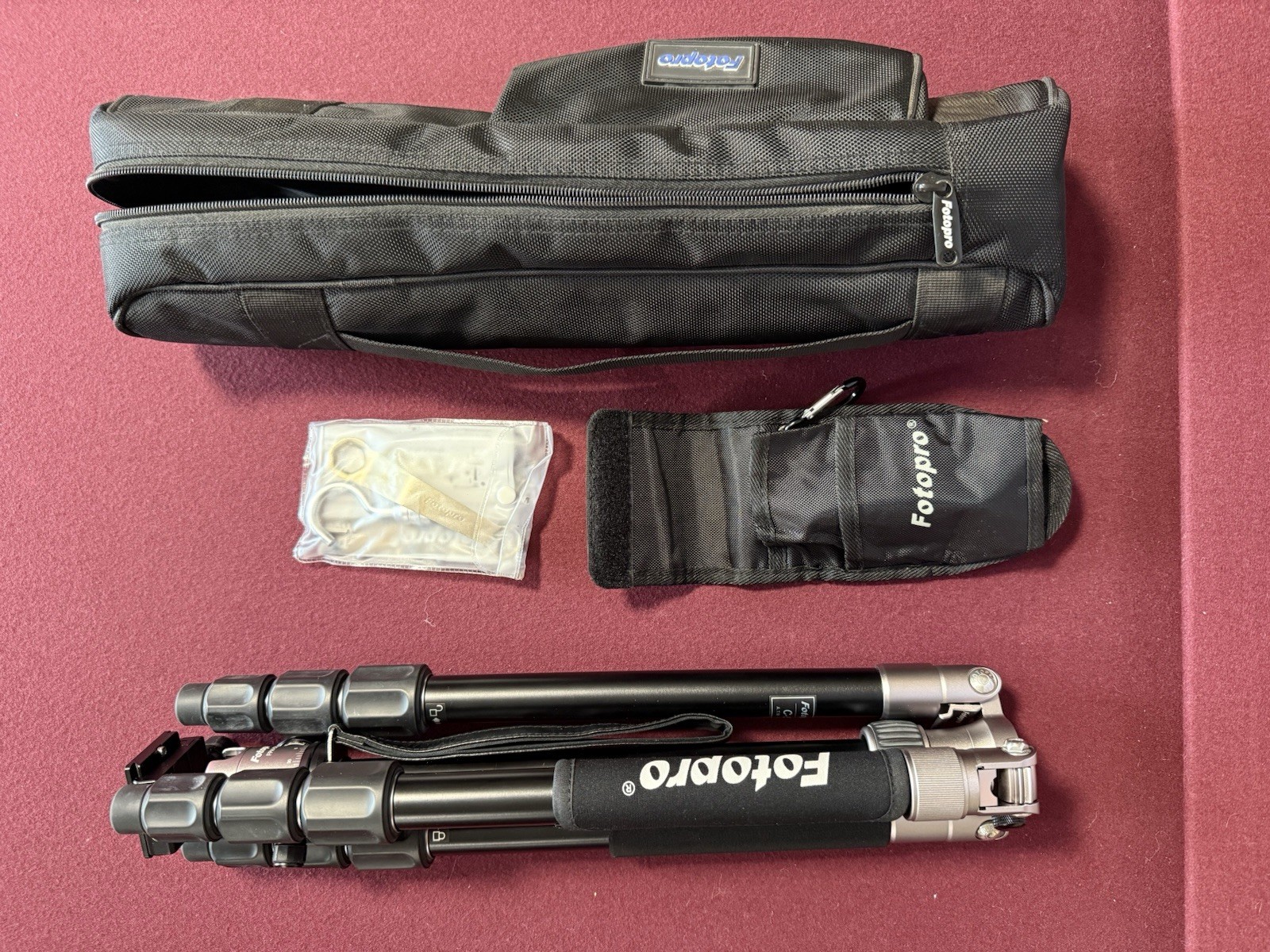 Fotopro C-5i Tripod Black/Silver With FPH-52Q Tripod Head