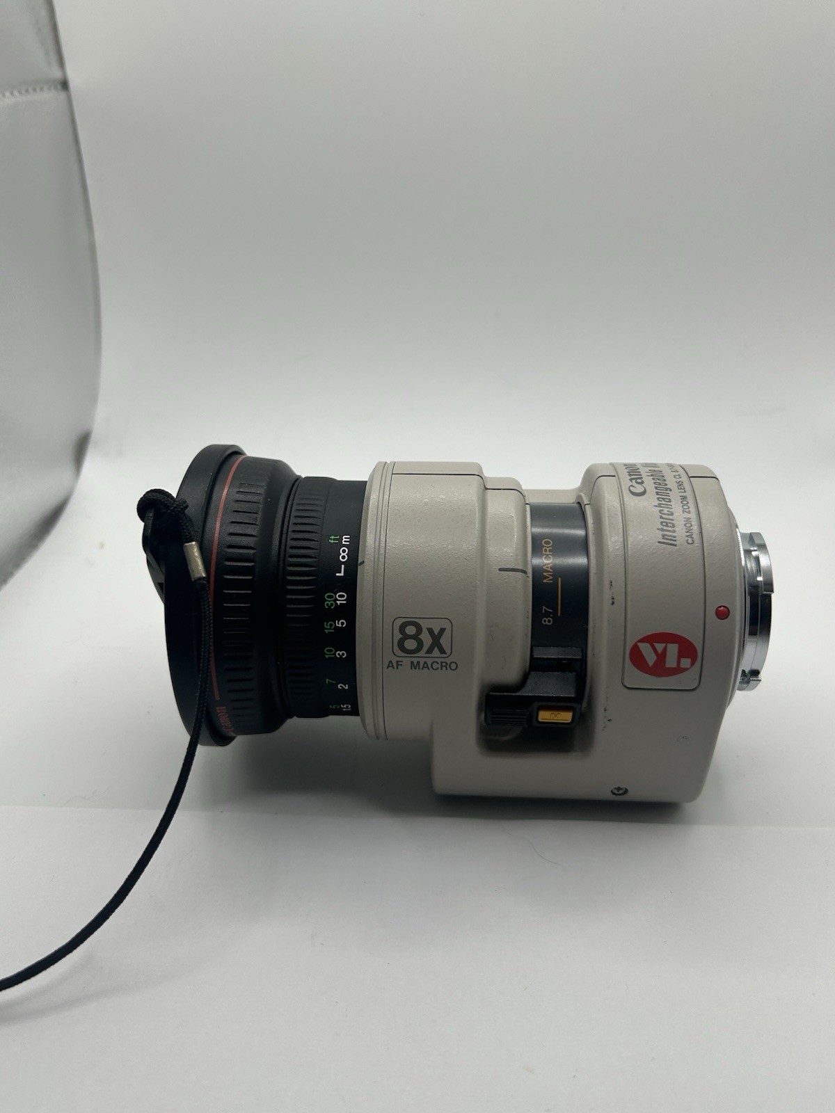 Vintage Canon CL Interchangeable Lens 8.7-69.6mm f/1:1.4- 1.8 Vintage Canon CL Interchangeable Lens 8.7-69.6mm f/1:1.4- 1.8