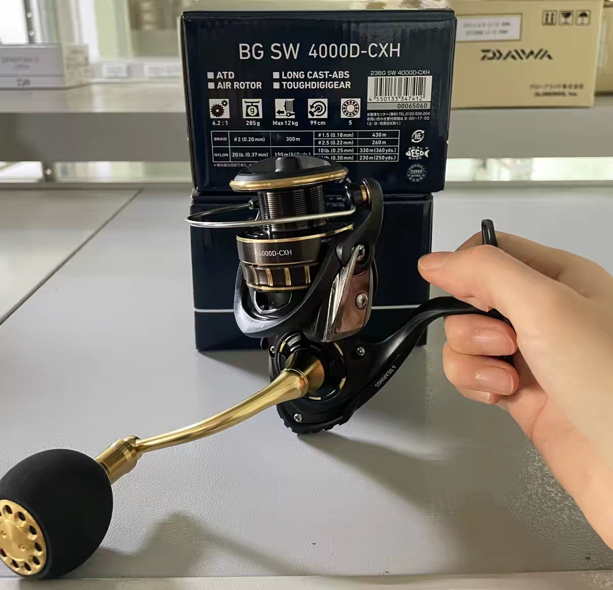 DAIWA 23 BG SW 4000D-CXH Spinning Reel Full Metal Unused