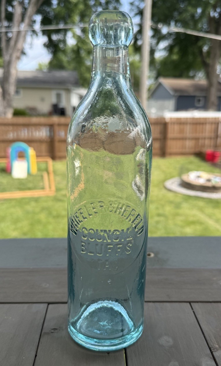 COUNCIL BLUFFS, IOWA scarce 1890’s Blob Top Pint Soda Bottle Wheeler & Hereld