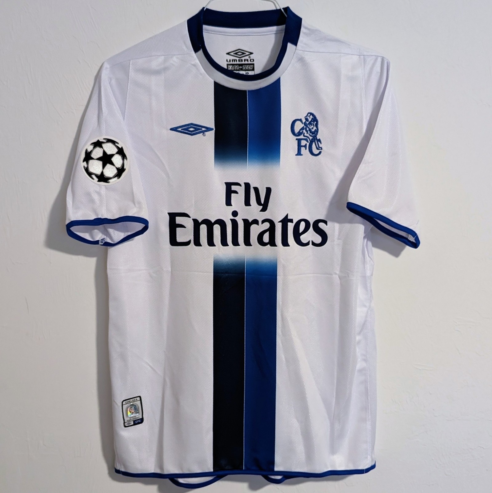 Chelsea FC Didier Drogba 2005 Away Retro Jersey Men\'s L