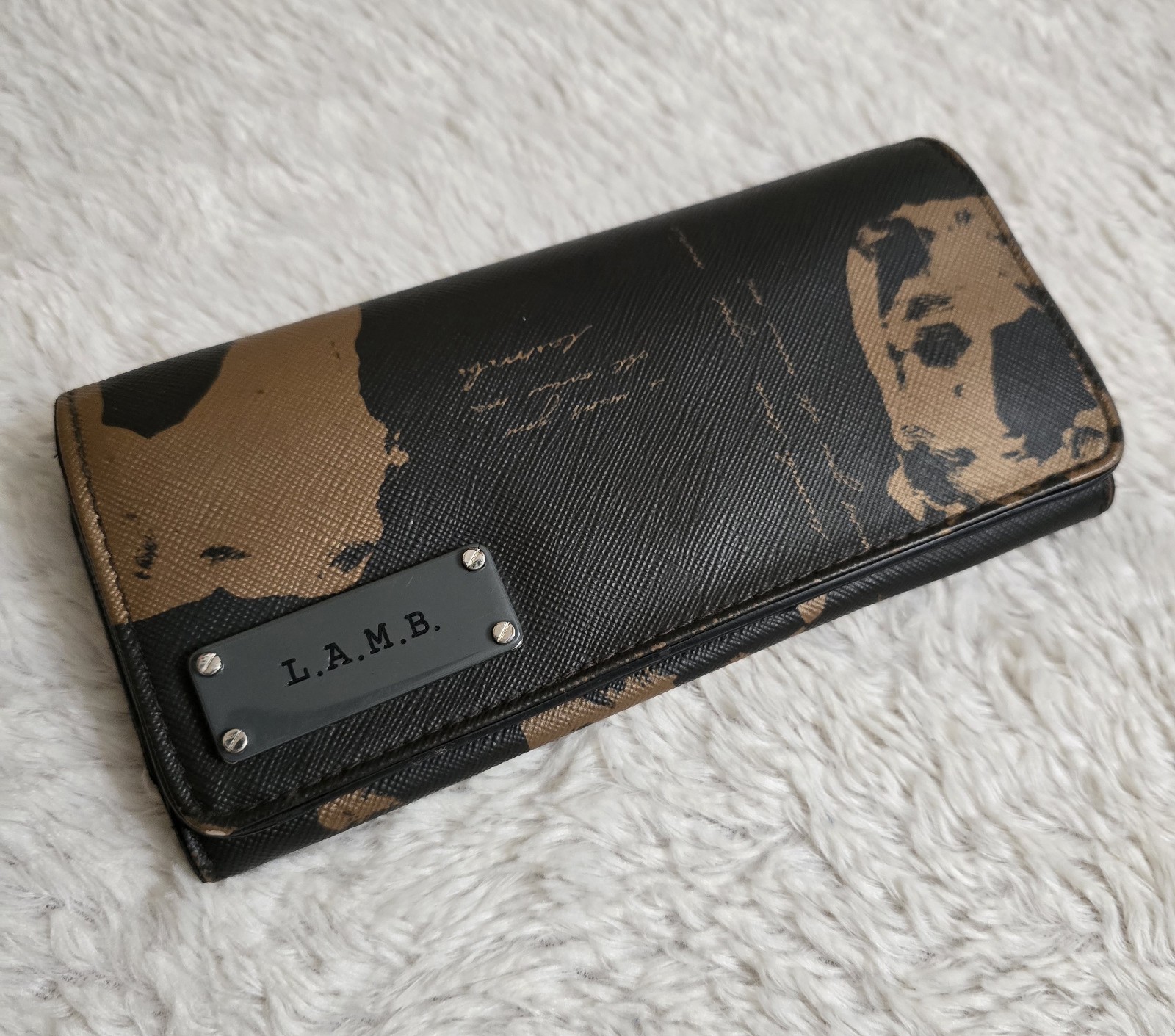 L.A.M.B. Gwen Stefani Handprint Wallet Leather PVC DESIGNER LUXURY Rare Y2K L.A.M.B. Gwen Stefani Handprint Wallet Leather PVC DESIGNER LUXURY Rare Y2K