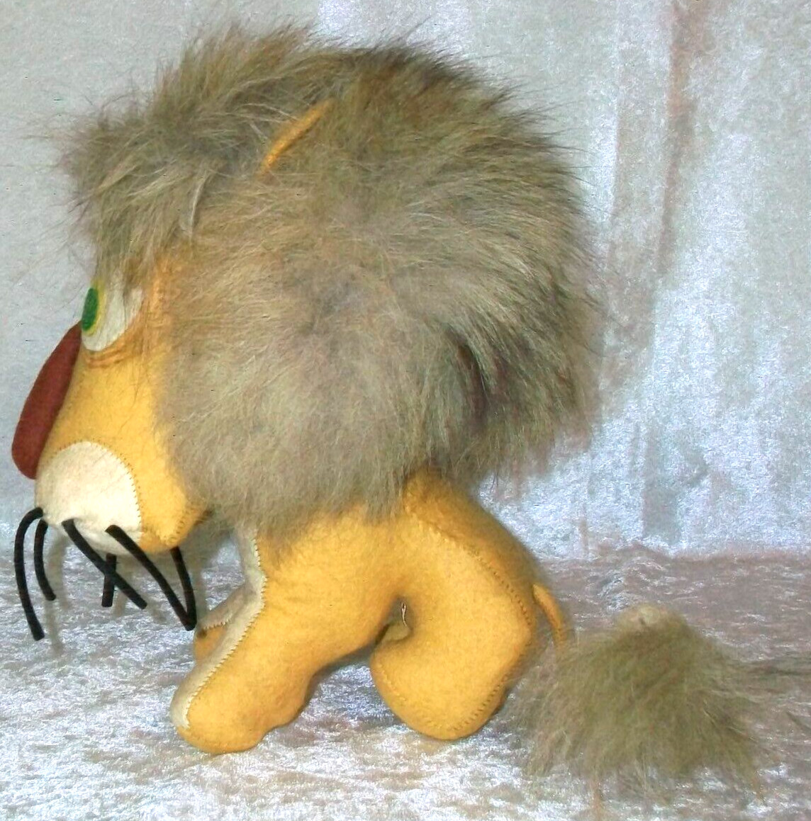 Antique Peck & Peck New York Sawdust Stuffed African Lion Toy Real Fur Italy