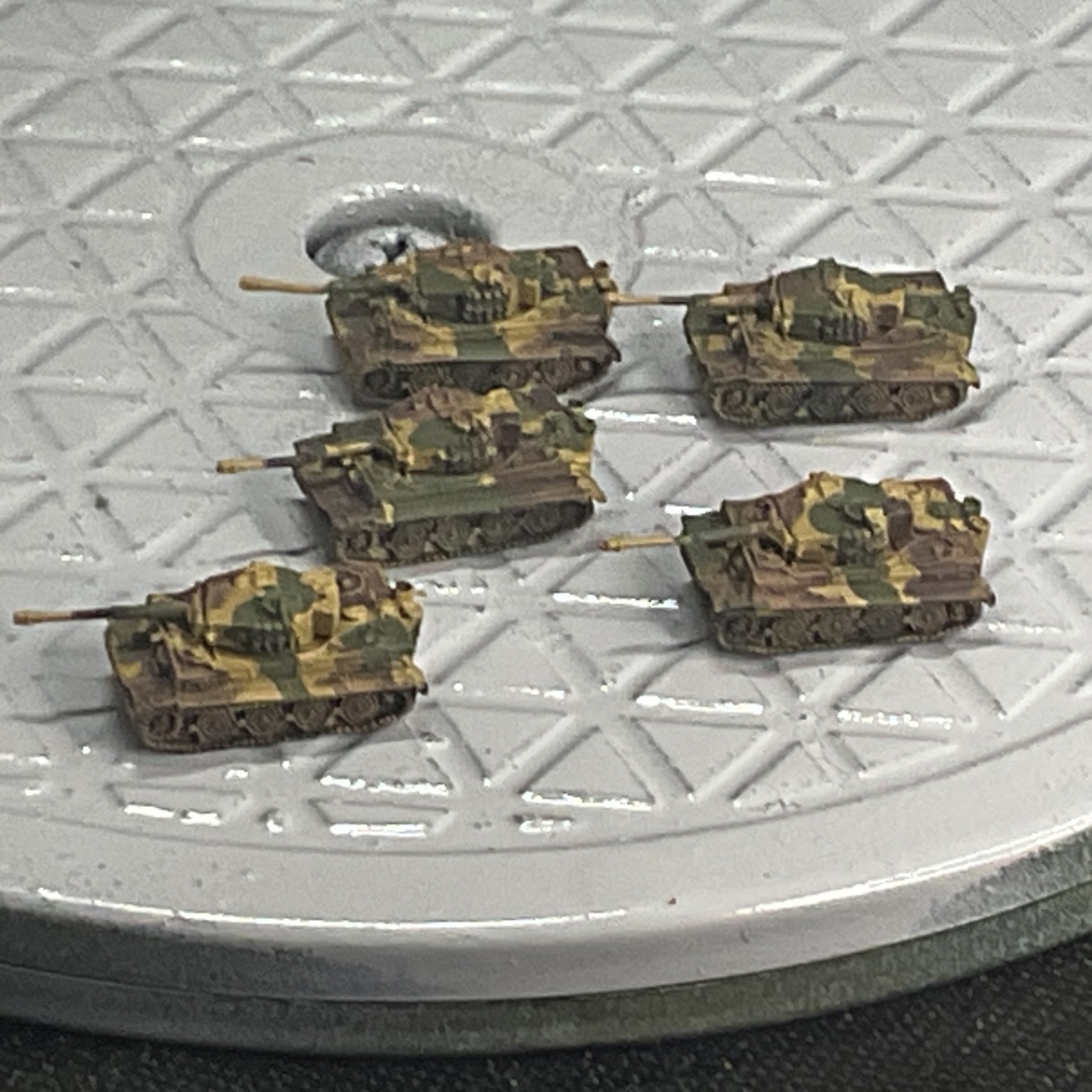 1/285 GHQ Painted German Tiger  (5) Camouflage
