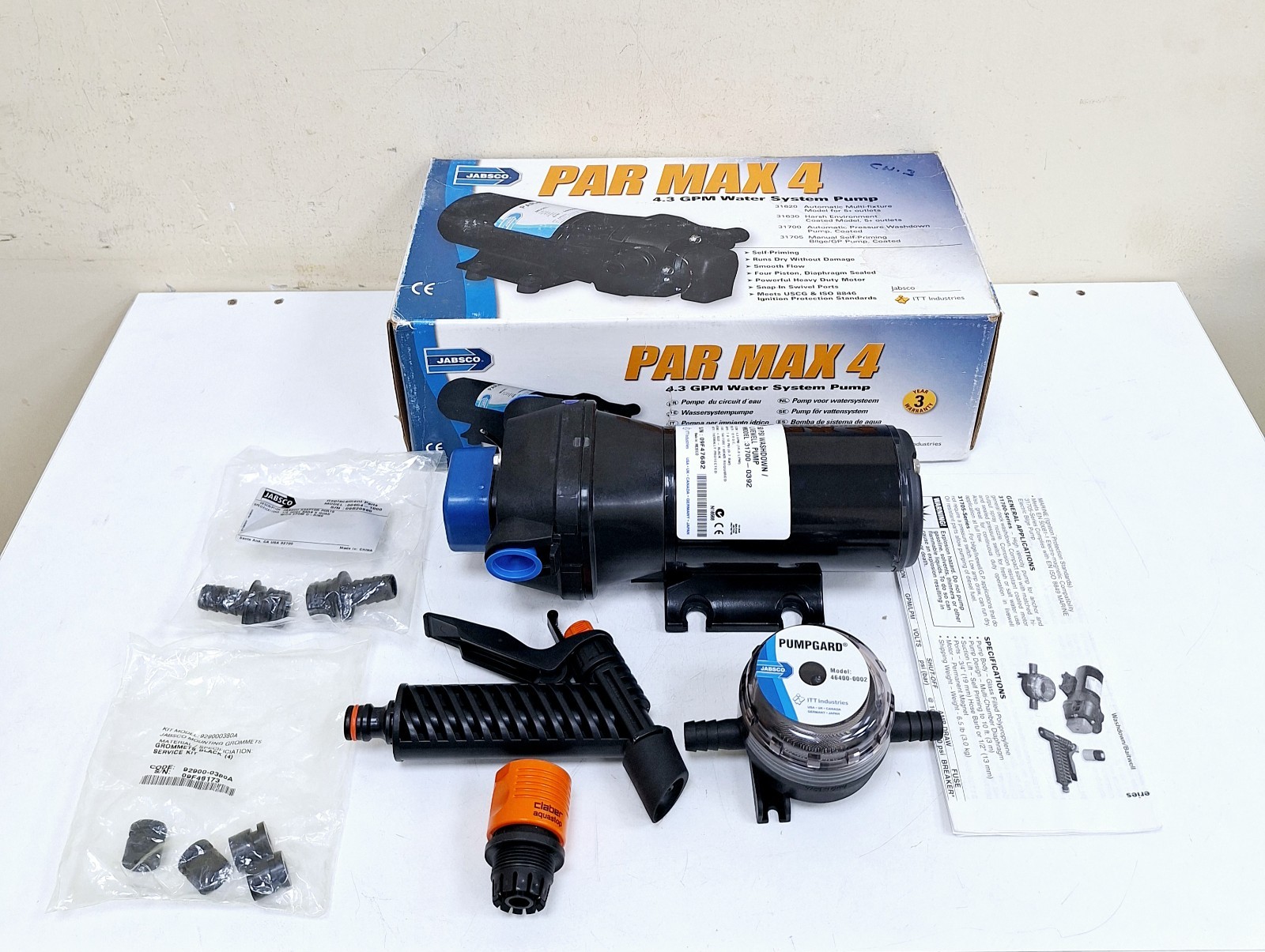 Jabsco 31700-0392 / PAR-MAX 4 / 4.3 GPM Water System Pump 12V