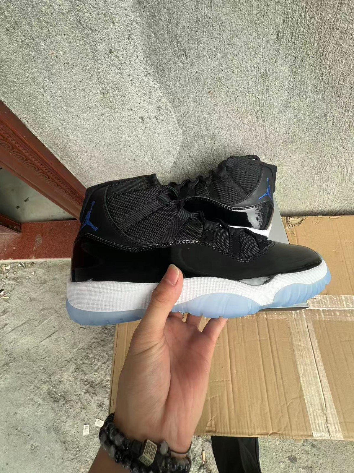 Air Jordan 11 Retro Space Jam 378037-003 Men Classic Retro High Top Sport Shoes Air Jordan 11 Retro Space Jam 378037-003 Men Classic Retro High Top Sport Shoes