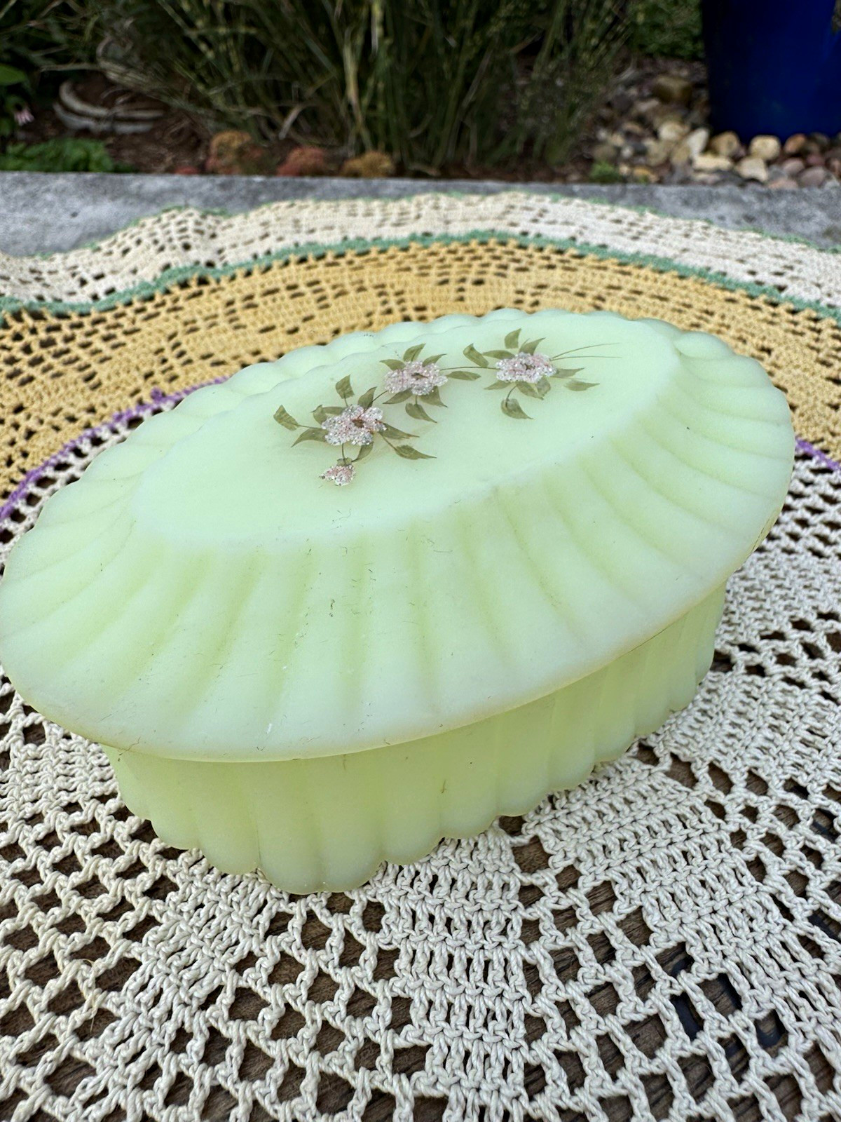 Vintage Fenton Custard Uranium glass Pink Blossom 2 Piece Trinket Box Dish Glows Vintage Fenton Custard Uranium glass Pink Blossom 2 Piece Trinket Box Dish Glows