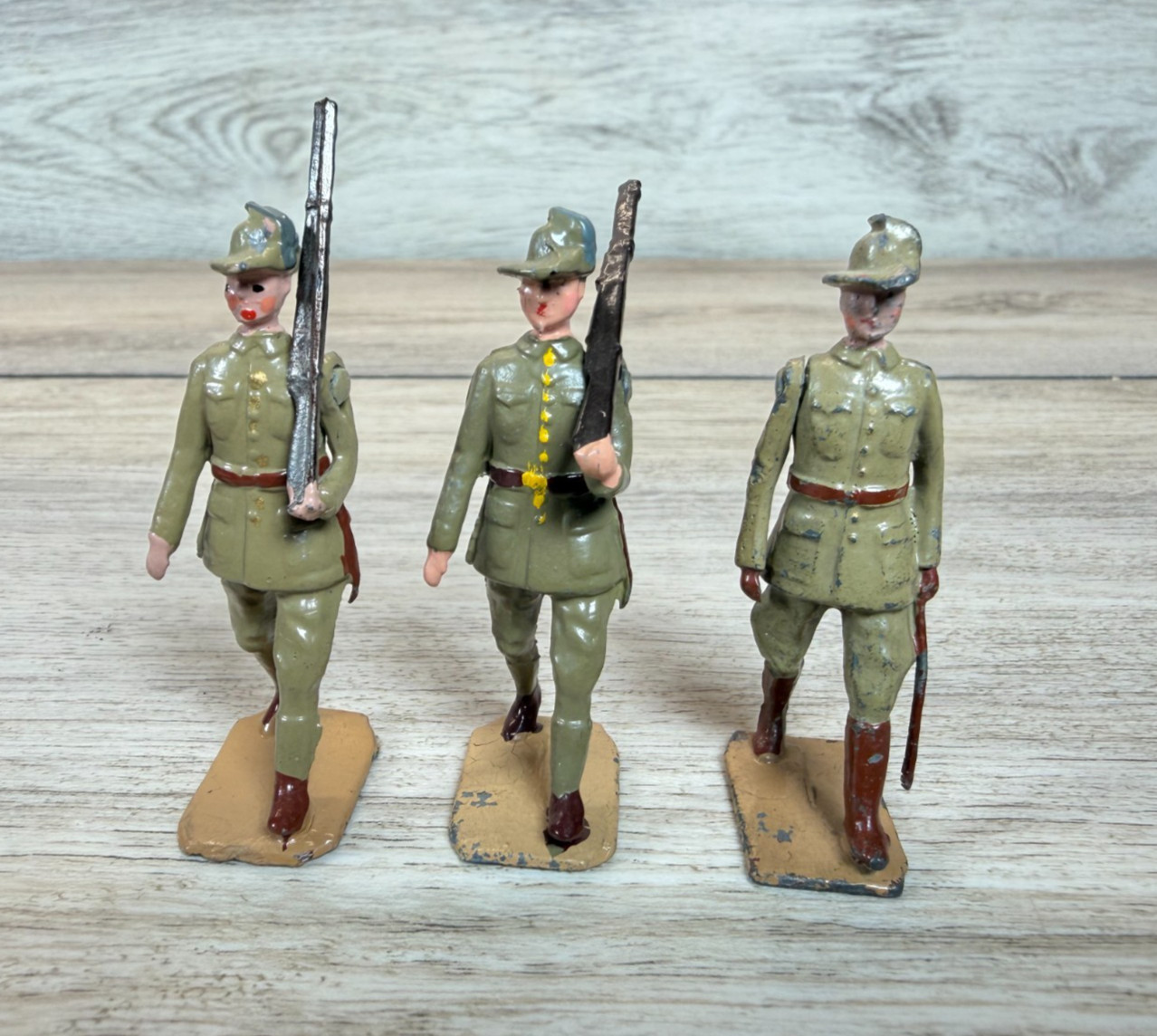 Britains Pre-War Australian Infantry #1544 Service Dress 3 Figures Officers Lot