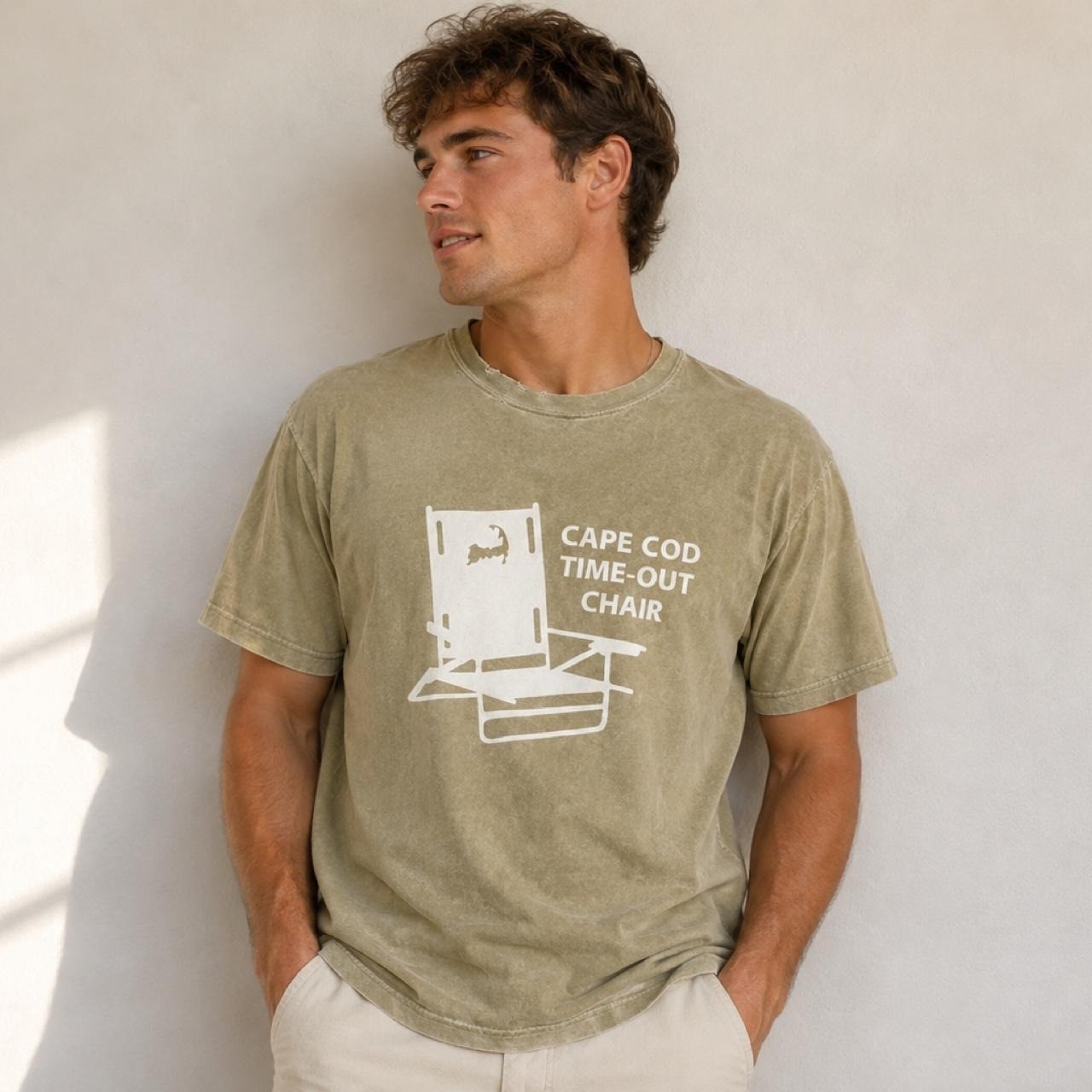 Comfort Colors Cape Cod Time-Out Chair Graphic T-Shirt – Men\'s M