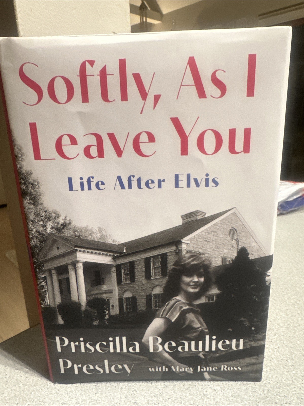 Priscilla Presley Signed Softly, As I Leave You 1st Ed HC Book JSA Authenticated Priscilla Presley Signed Softly, As I Leave You 1st Ed HC Book JSA Authenticated
