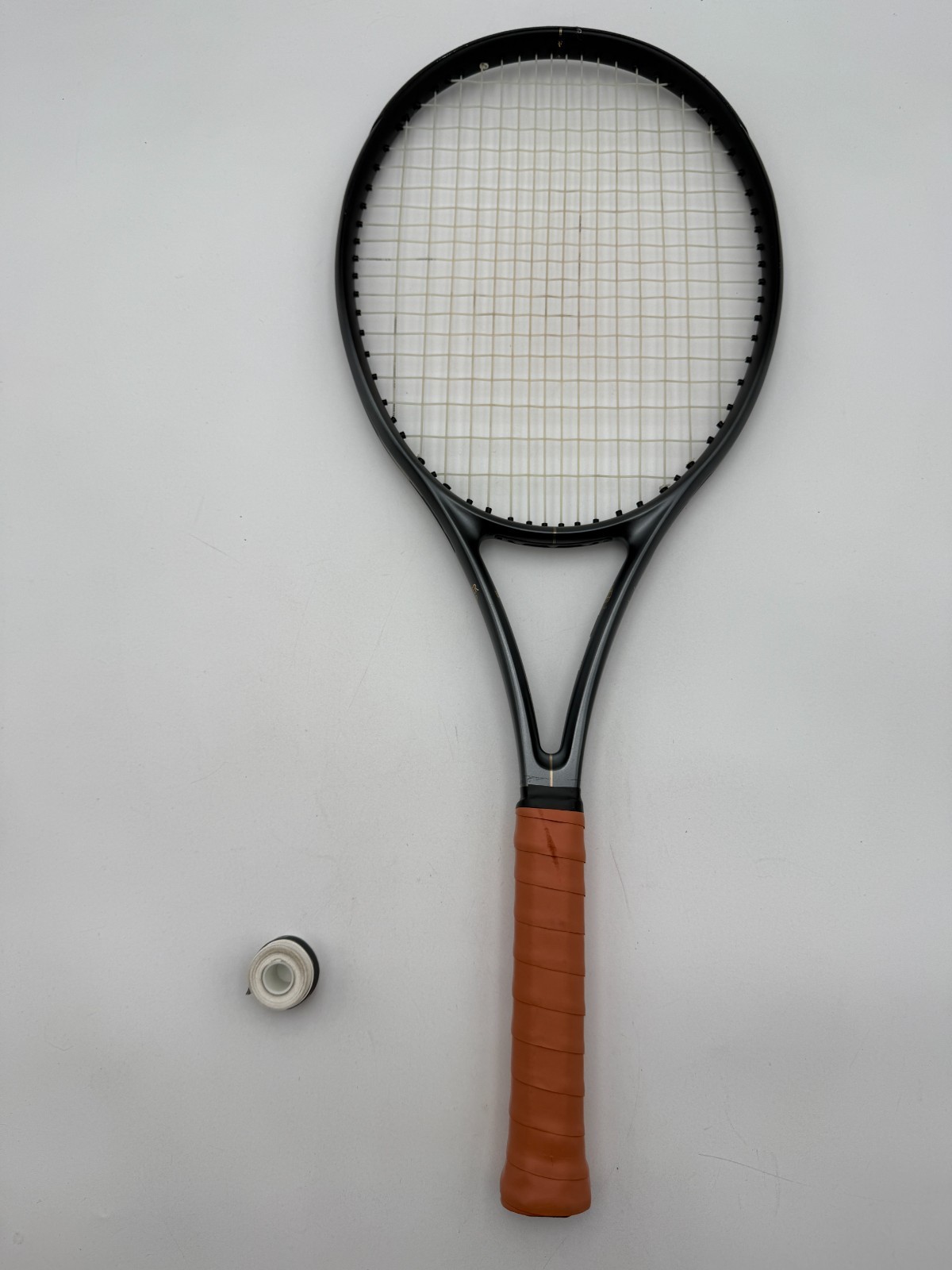 2024-26\' WIlson RF01 Laver Cup 4-3/8 Grip#3 *Very Good Cond.* limited edition 2024-26\' WIlson RF01 Laver Cup 4-3/8 Grip#3 *Very Good Cond.* limited edition