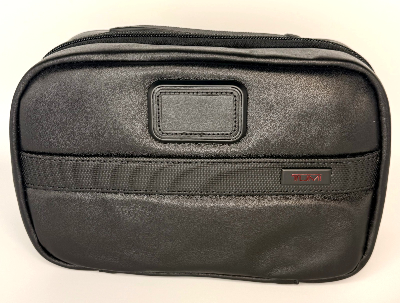 Tumi Alpha Genuine Leather Dopp Kit Toiletry Bag Black Men's Travel Organizer