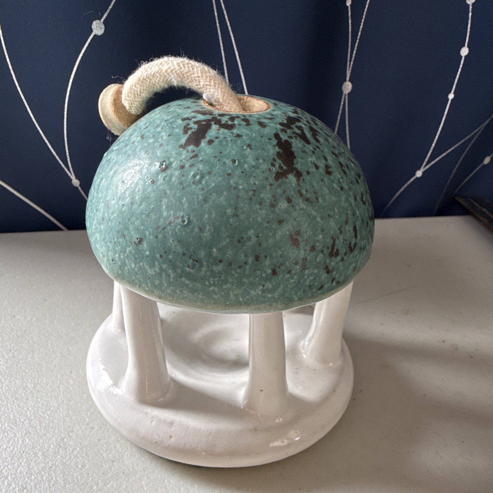 Title: Vintage 1993 Jeff Diehl Studio Pottery Oil Lamp West V. Lockbridge Signed