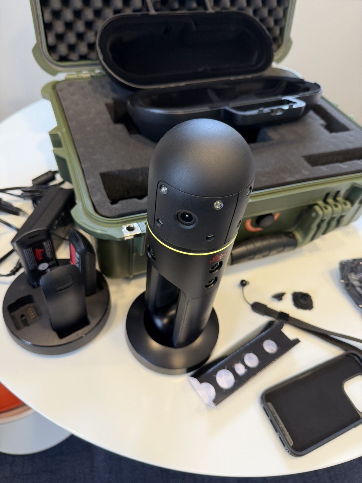 Leica BLK2GO Pulse Handheld Imaging Laser Scanner Wireless, Lightweight Leica BLK2GO Pulse Handheld Imaging Laser Scanner Wireless, Lightweight
