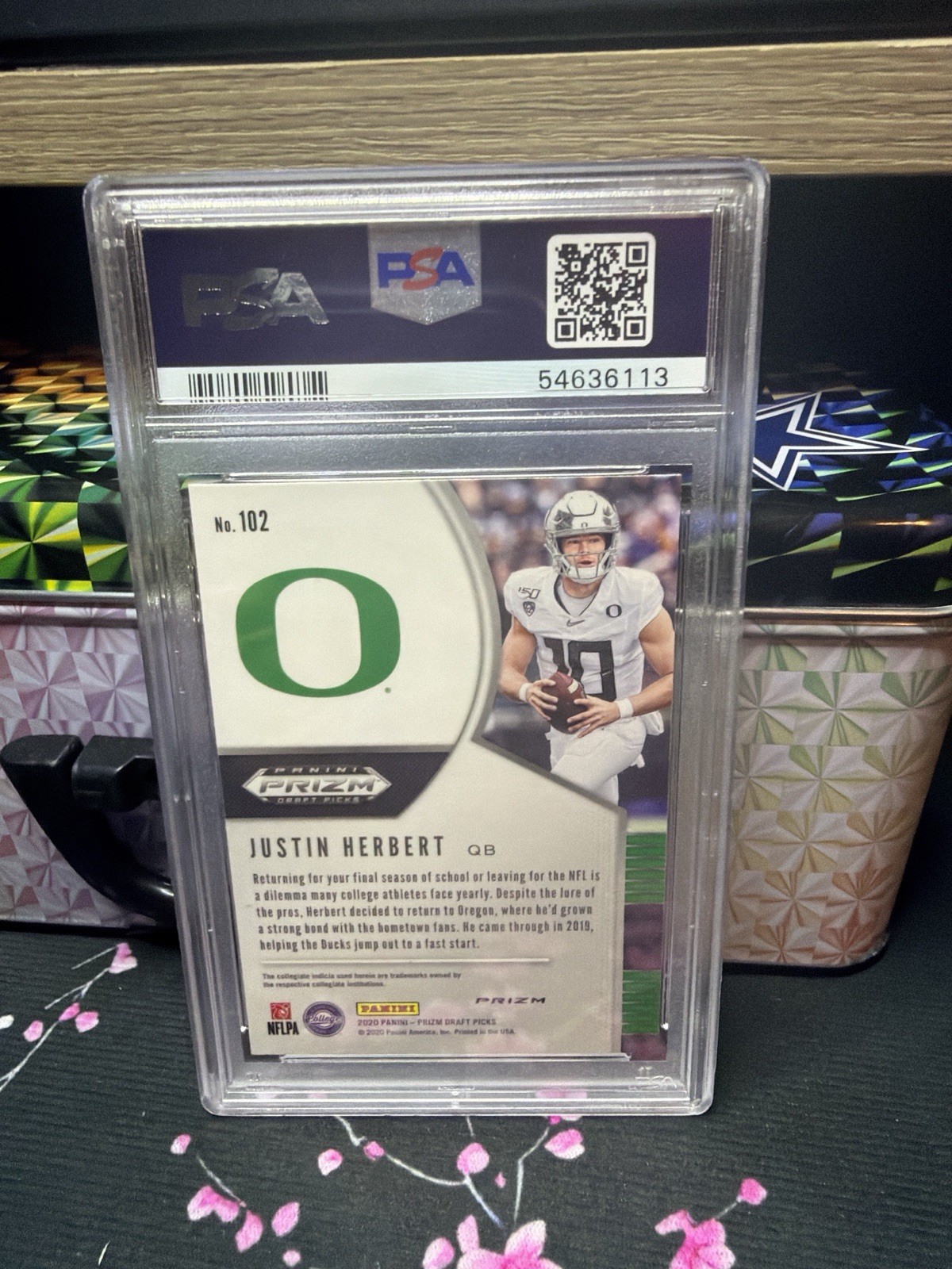 2020 Panini Prizm Draft Picks - Rookies Justin Herbert #102 Silver Prizm (RC) 2020 Panini Prizm Draft Picks - Rookies Justin Herbert #102 Silver Prizm (RC)