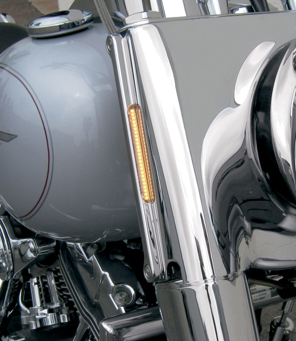 ALLOY ART - LED Front Signal Light FLSTF Chrome/Clear | FDH-1