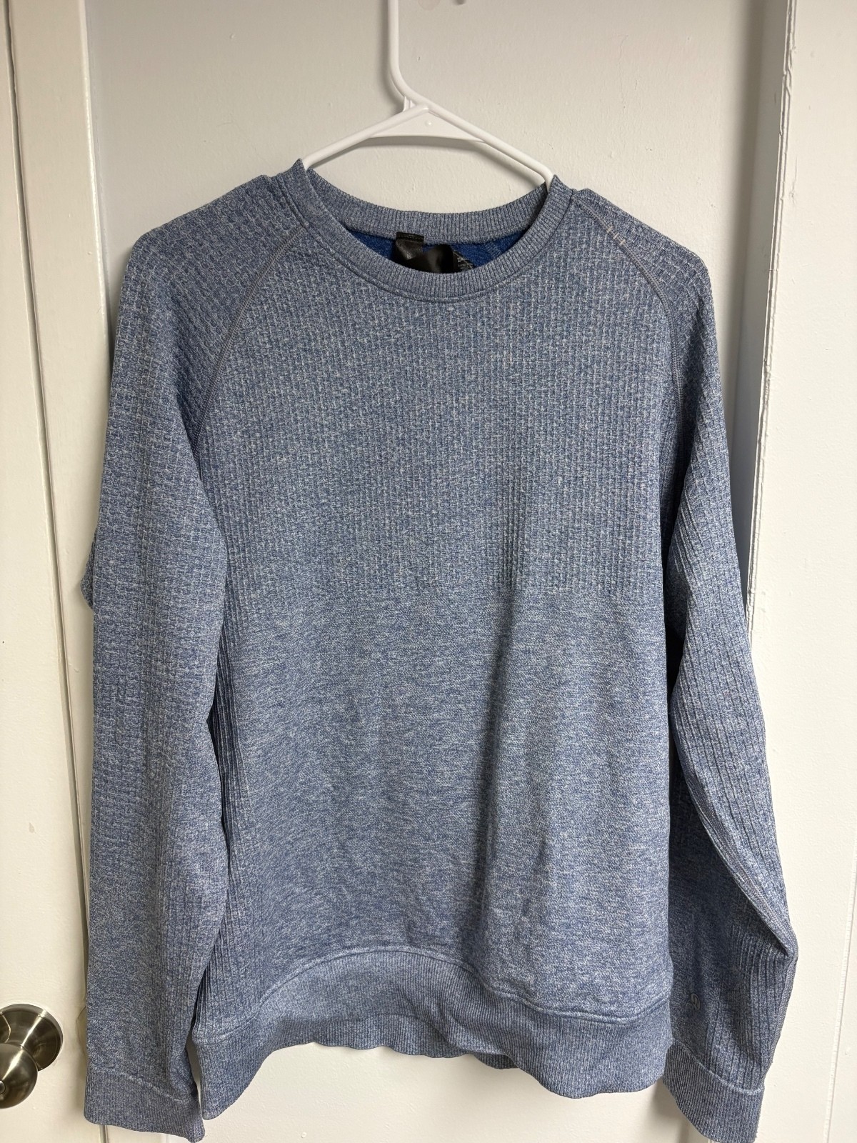 Lululemon Men\'s Light Blue Waffle Knit Crewneck Sweatshirt