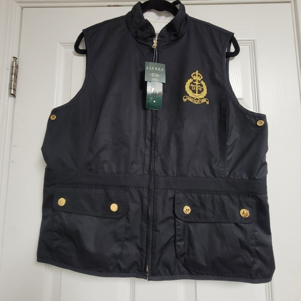 Vintage Lauren Ralph Lauren NWT Reversible Vest Crest Embroidery Nautical. Vintage Lauren Ralph Lauren NWT Reversible Vest Crest Embroidery Nautical.