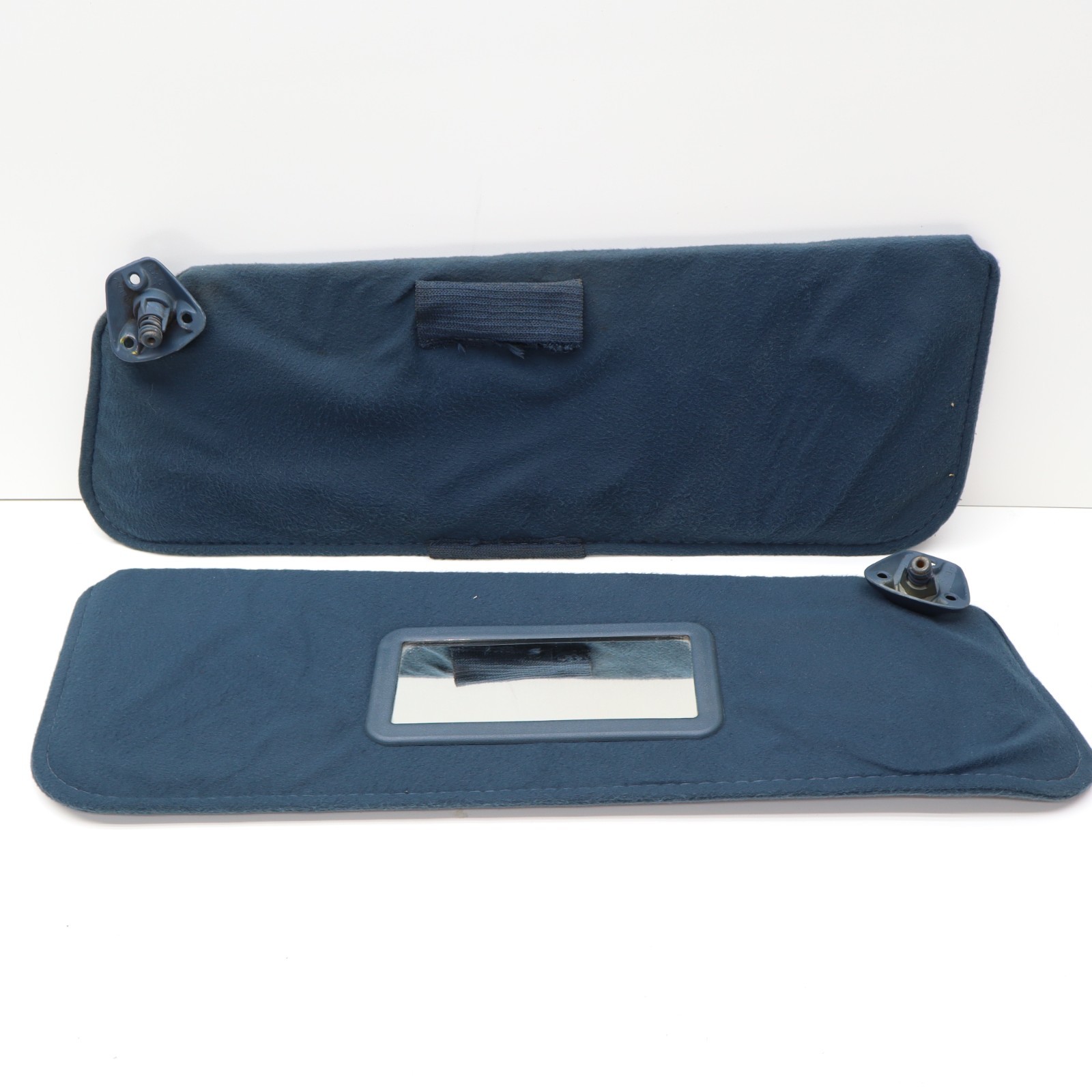 1988 - 1998 SILVERADO SIERRA C/K 1500 TRUCK SUN VISOR SHADE SET BLUE CLOTH OEM 1988 - 1998 SILVERADO SIERRA C/K 1500 TRUCK SUN VISOR SHADE SET BLUE CLOTH OEM