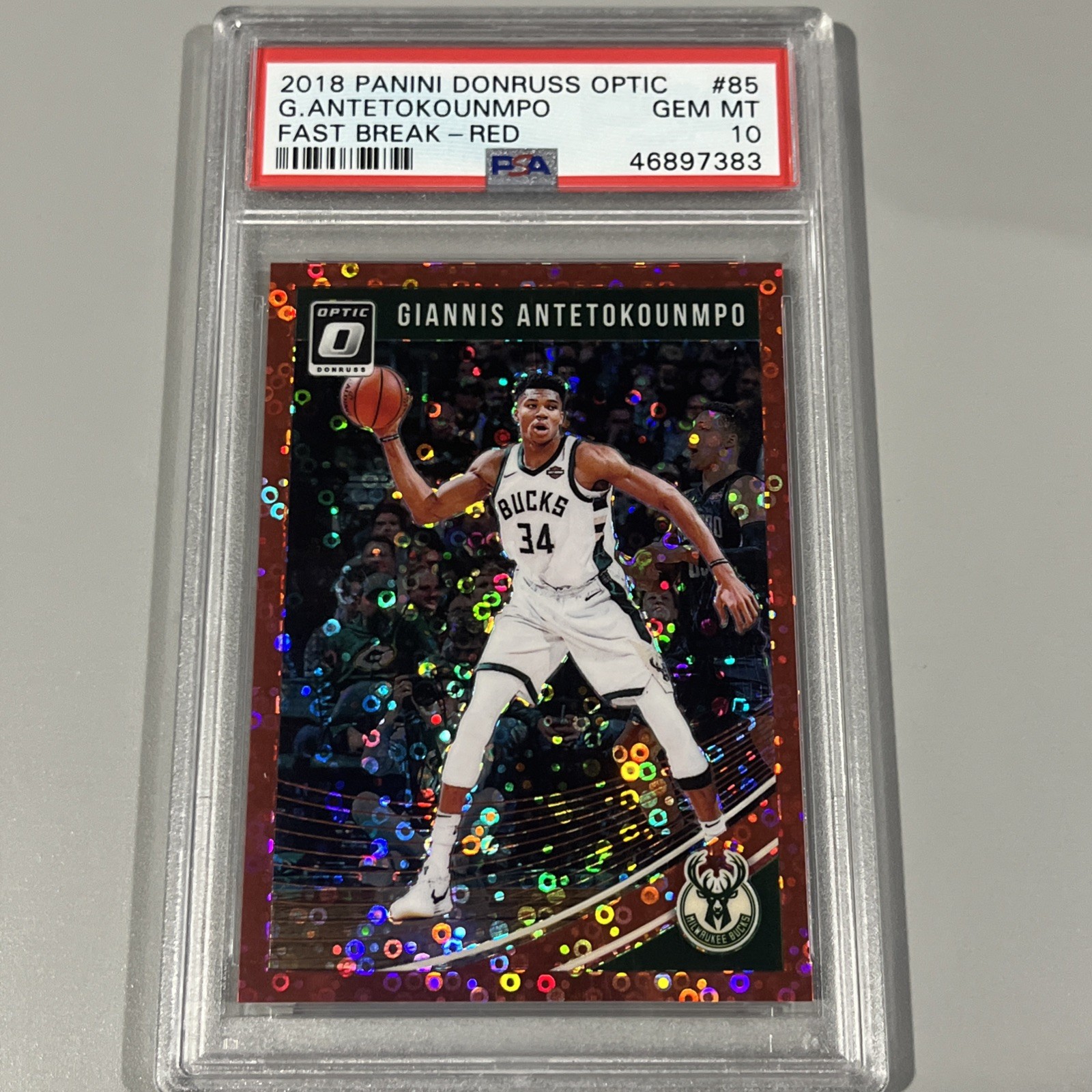 2018-19 Panini Donruss Optic Giannis Antetokounmpo #85 Red Fast Break Prizm /85