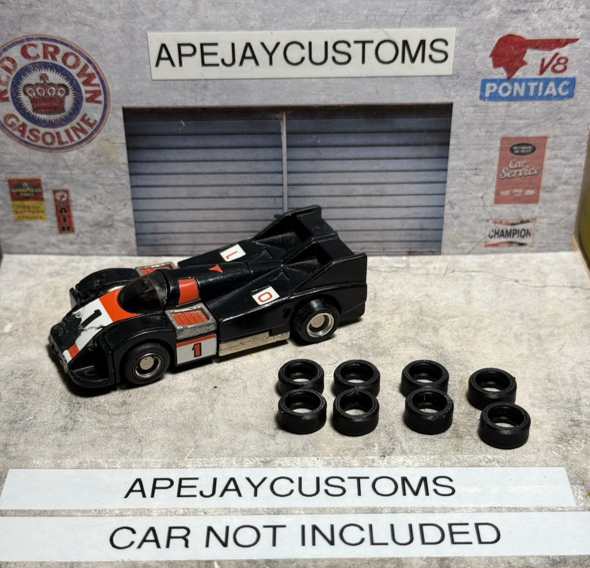 8 new tires for GoBots Black Crasher 1983 MR-20 Bandai Transformer Robot 8 new tires for GoBots Black Crasher 1983 MR-20 Bandai Transformer Robot