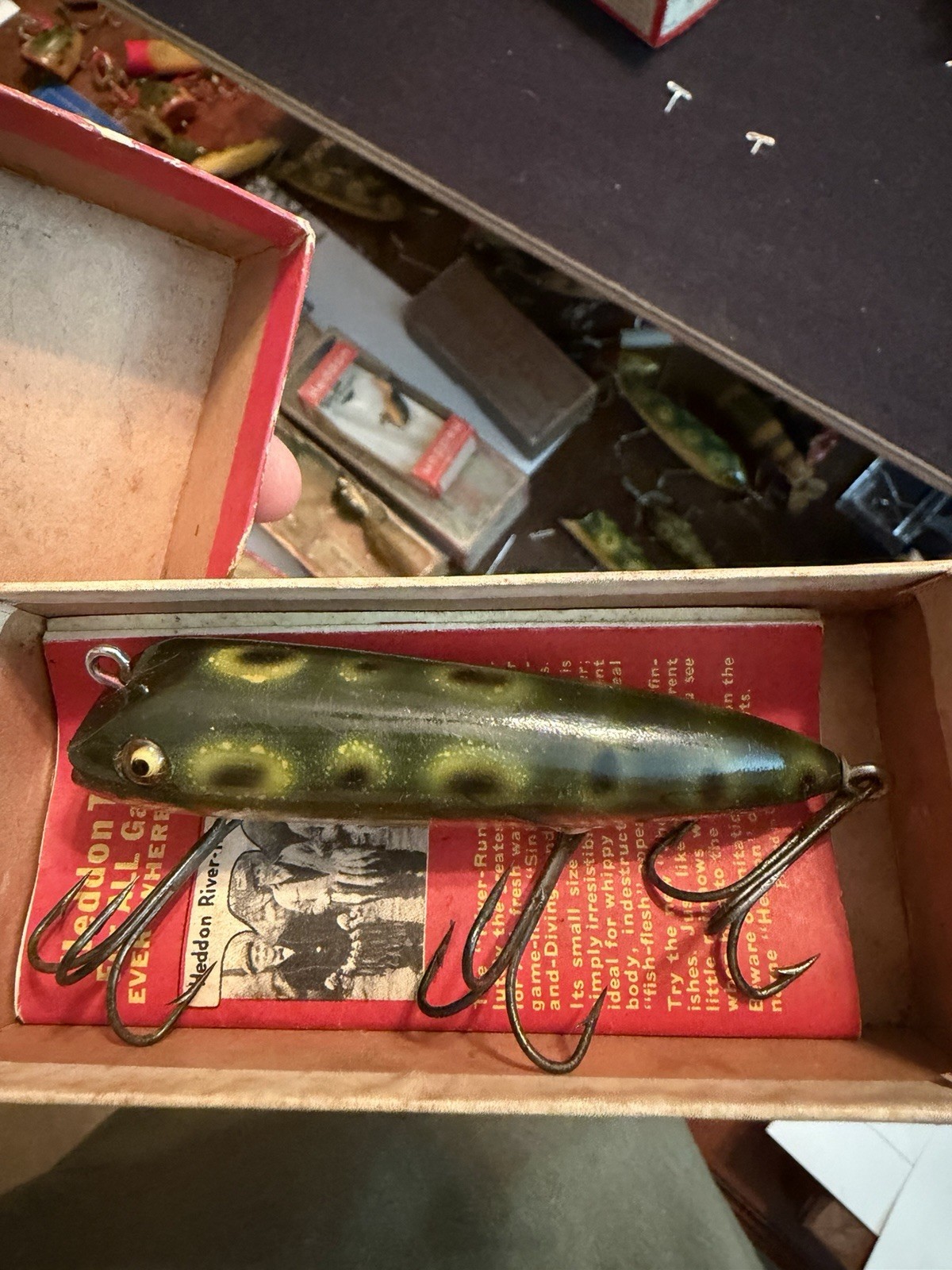Heddon Dowagiac vintage darting Zara fishing lure 6609BH w/ box and catalog Heddon Dowagiac vintage darting Zara fishing lure 6609BH w/ box and catalog