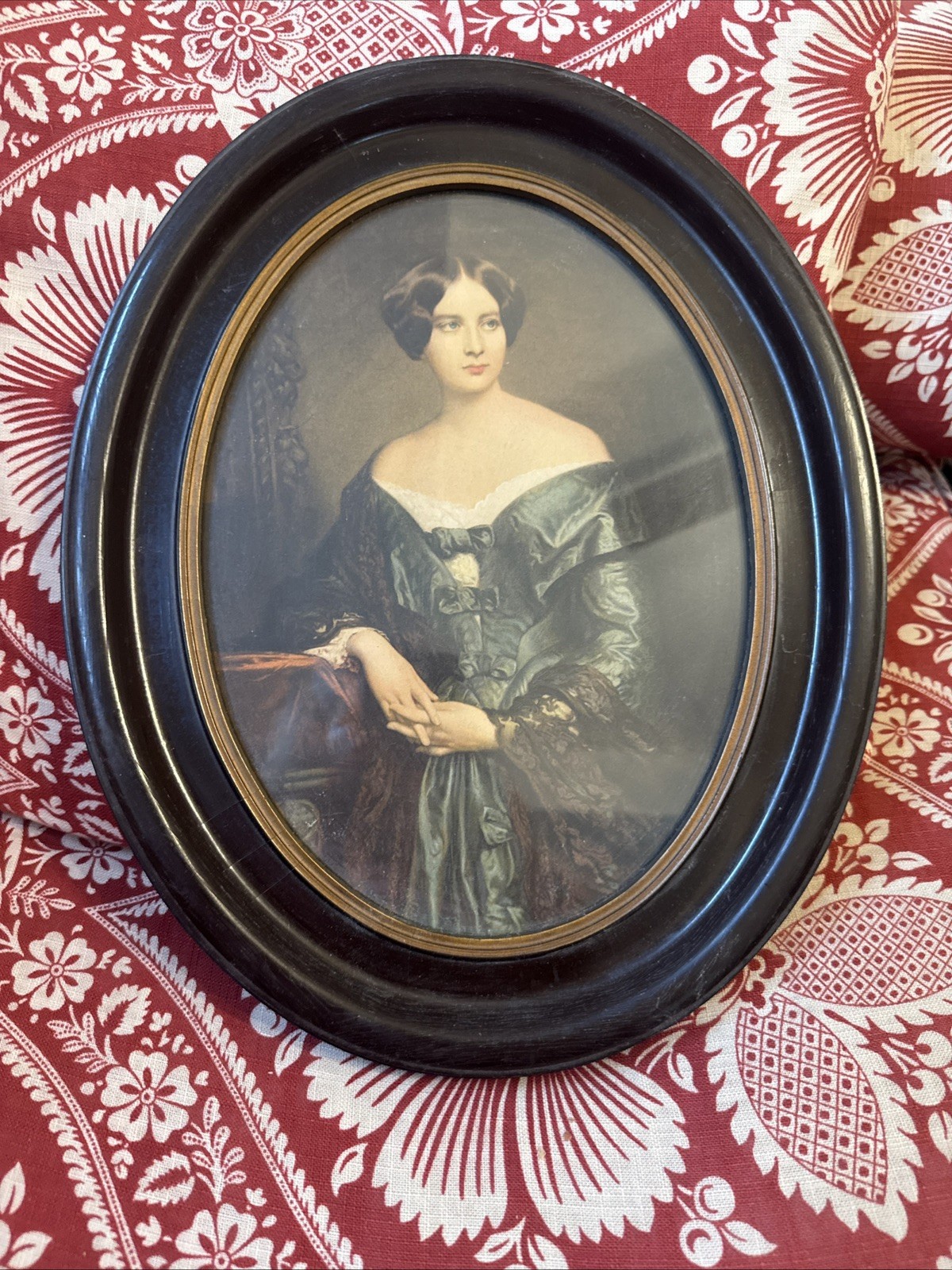 Vintage lithograph Portrait Of Girl In Blue Dress Oval Wooden Frame Vintage lithograph Portrait Of Girl In Blue Dress Oval Wooden Frame