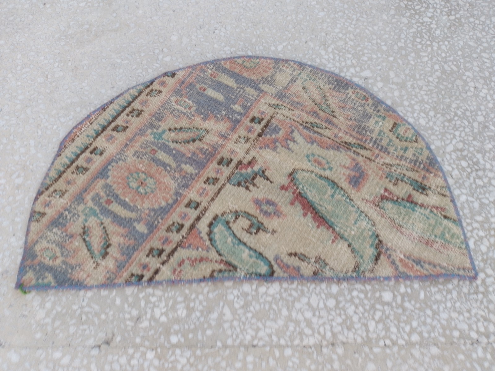 Vintage Small Carpet 48x75 cm Blue Soft Half Moon Doormat Authentic Gift REK
