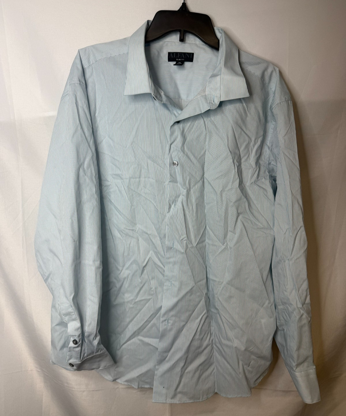Alfani Brand Mens White Blue Pine Striped Preppy Slim Fit Dress Shirt Size 2XL Alfani Brand Mens White Blue Pine Striped Preppy Slim Fit Dress Shirt Size 2XL