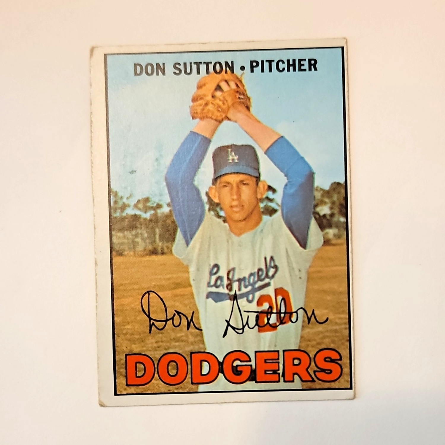 Topps 1967 Topps #445 DON SUTTON Base Set - Los Angeles Dodgers Topps 1967 Topps #445 DON SUTTON Base Set - Los Angeles Dodgers