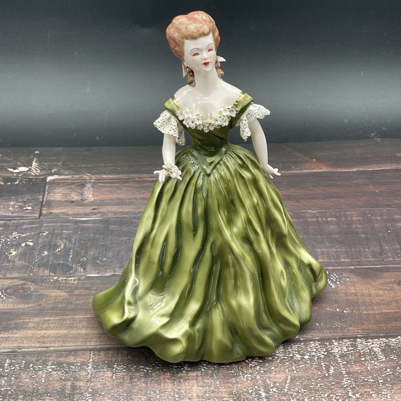 Florence Ceramics Pasadena Deborah Lady Figurine 10” Green Gown With Lace