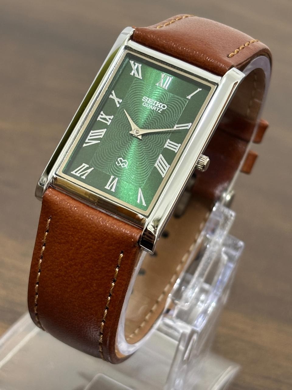 Vintage Refurbished Seiko Slim Tank Men's Wrist Watch -Refurbished
