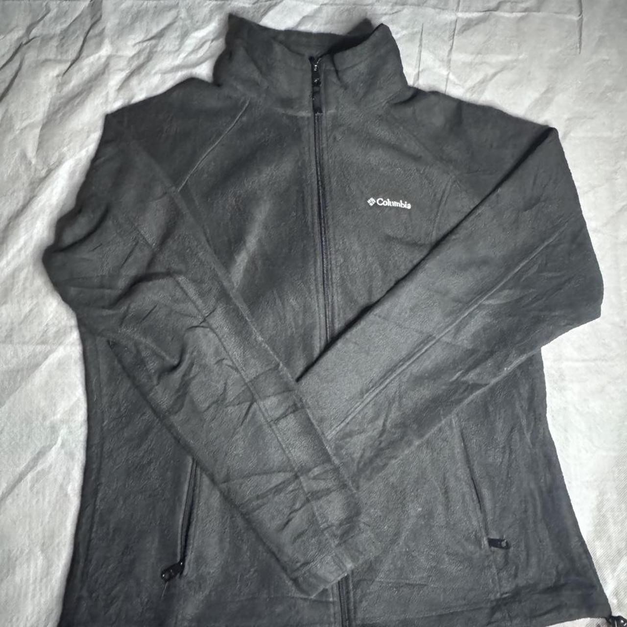 Columbia Sportswear Men\'s Black and Grey Jacket