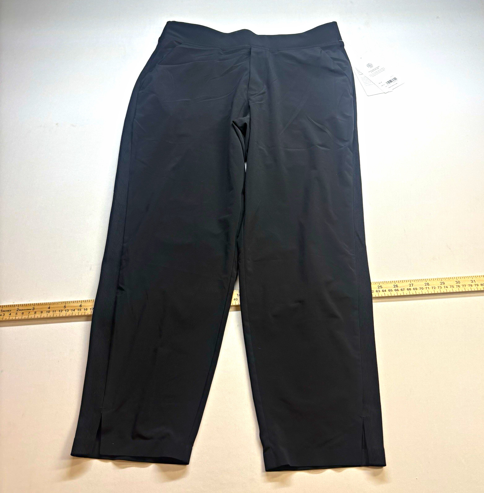 Athleta Women’s Black Pull-On Ribbed Stretch Pants Size 10P Petite Gym Athleta Women’s Black Pull-On Ribbed Stretch Pants Size 10P Petite Gym