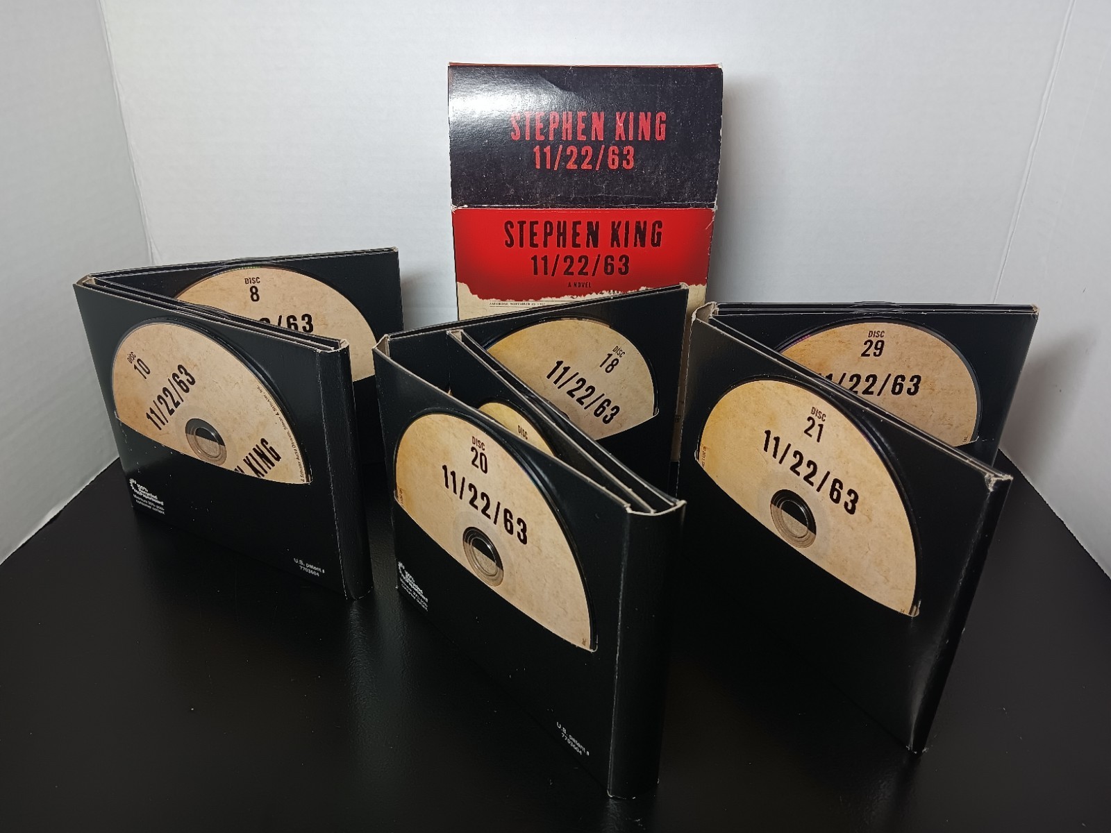 Stephen King 11/22/63 A Novel 30 CD box set 