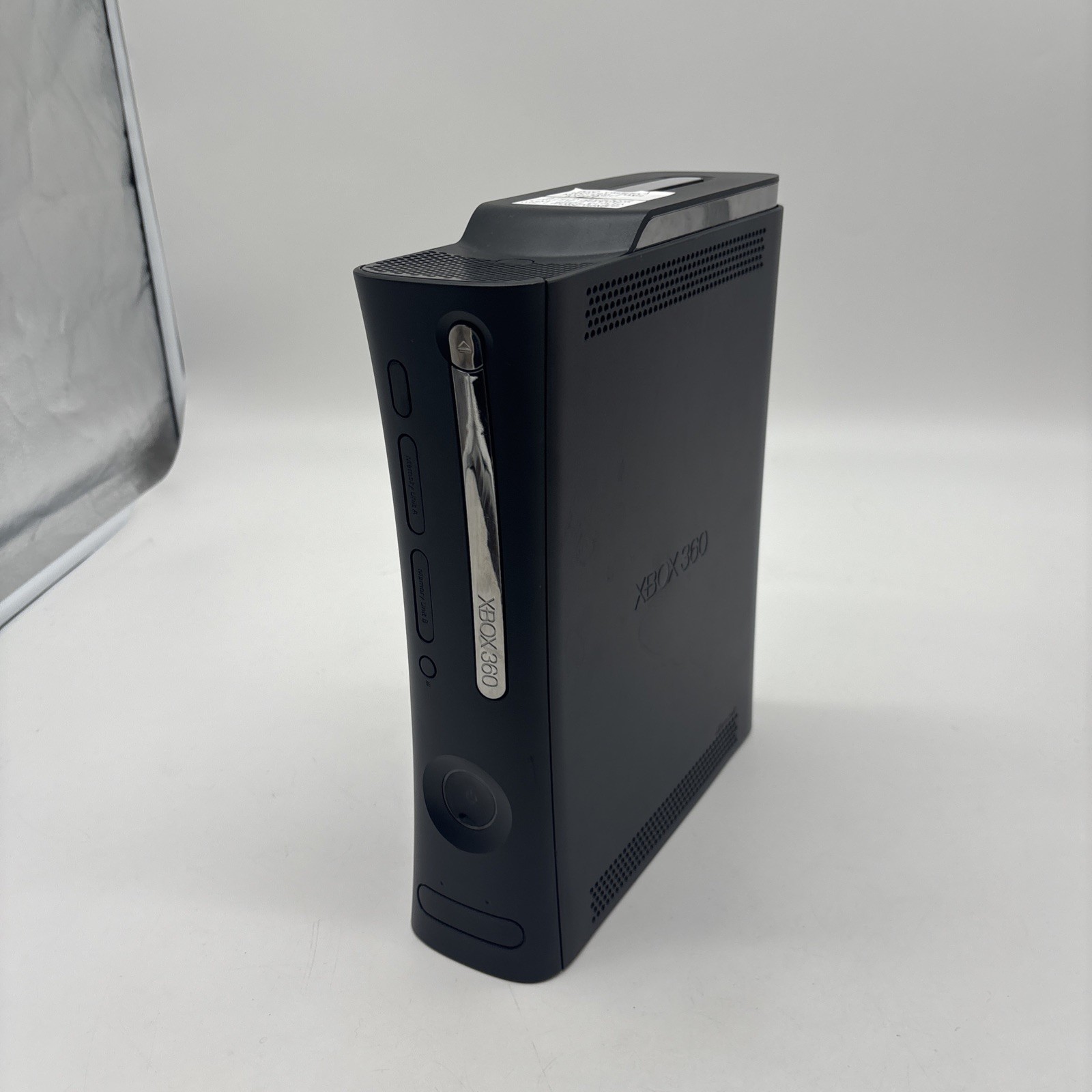 Microsoft Xbox 360 Fat 120GB Hard Drive Reconditioned Console Only no cable
