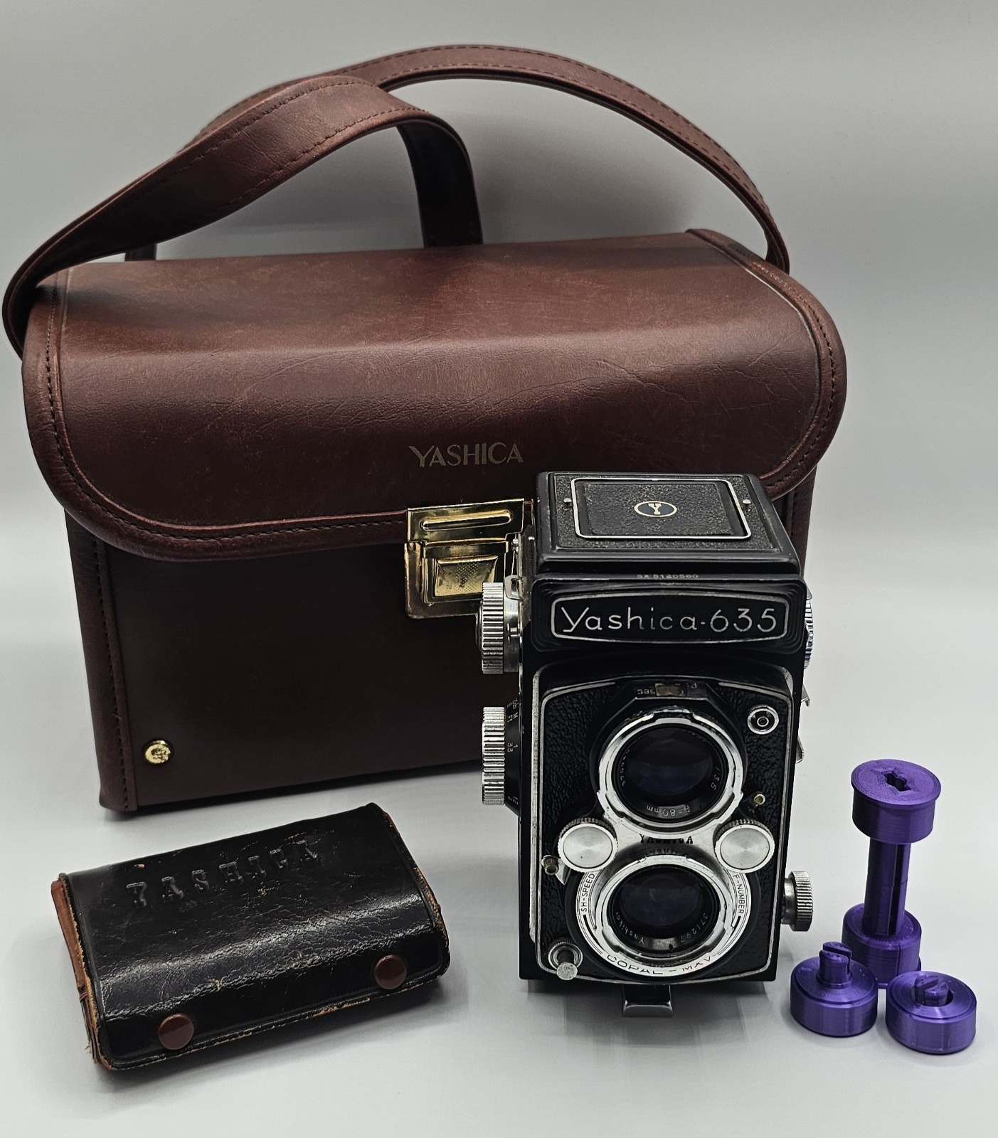 Yashica 635 TLR Film Camera w/ Complete 35mm Adapter Kit & Vintage Leather Case