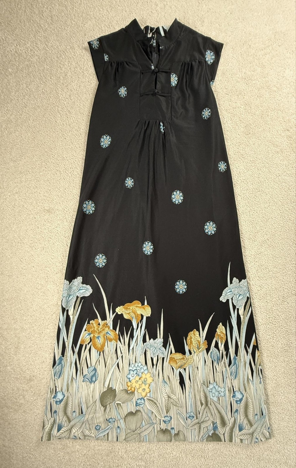 VTG Malama Sophisticates Hawaii Dress Women M 14 Black Floral Hawaiian Muumuu