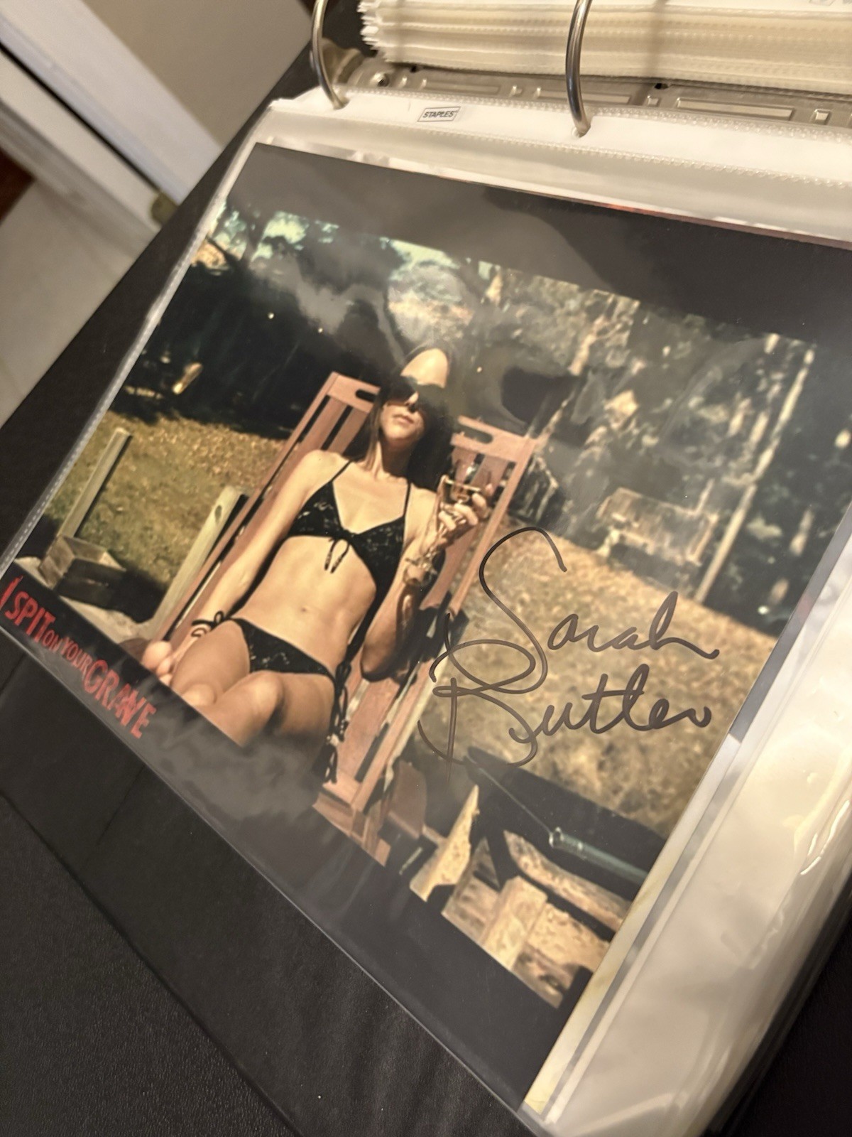 Sarah Butler Signed 8x10 Color Photo - I Spit on Your Grave Sarah Butler Signed 8x10 Color Photo - I Spit on Your Grave