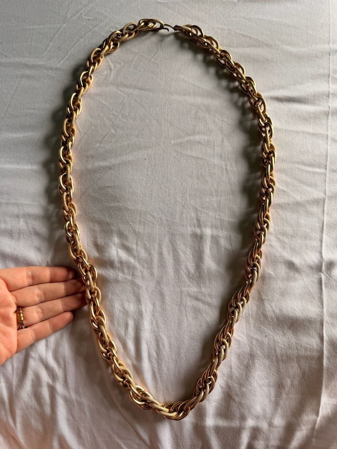 Vintage Chunky Gold Chain Necklace Textured Links Vintage Chunky Gold Chain Necklace Textured Links