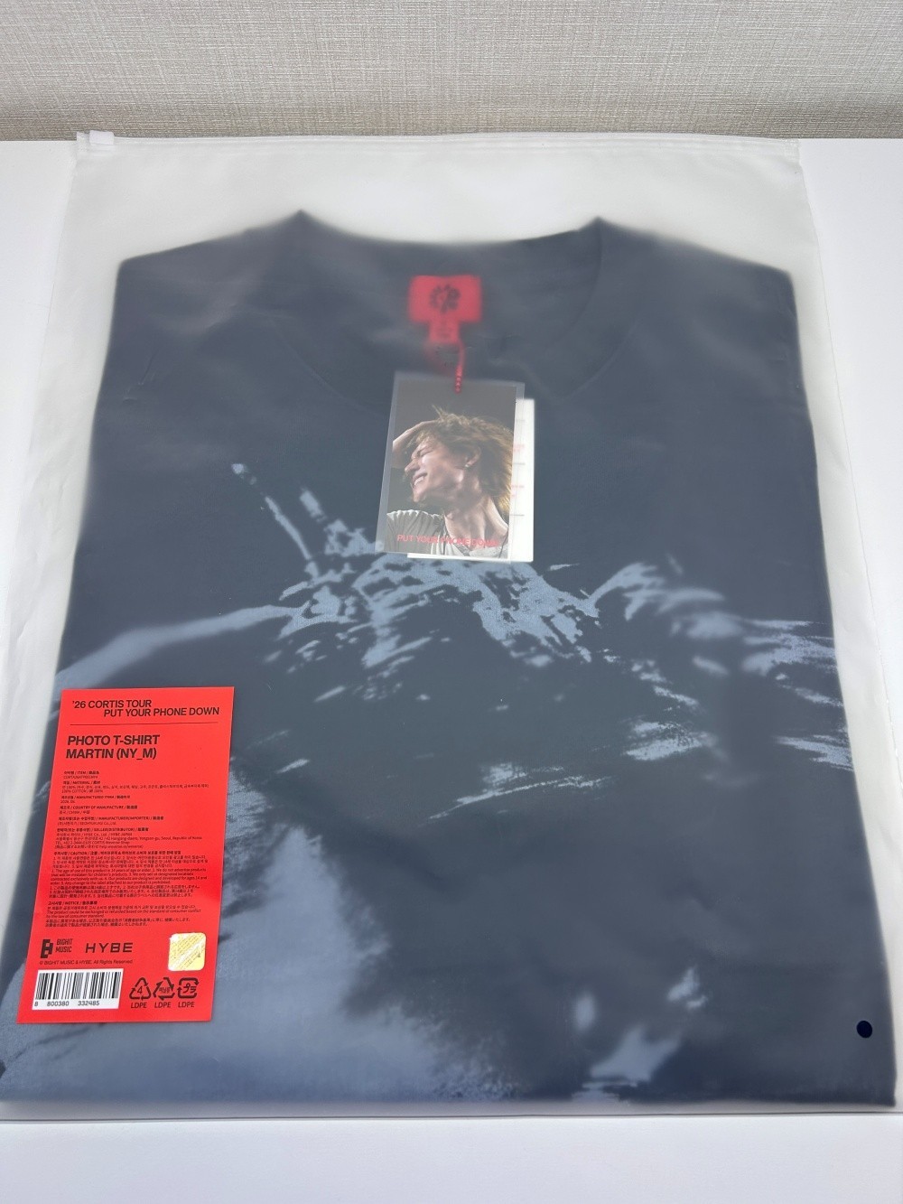 CORTIS MARTIN Photo T-Shirt PUT YOUR PHONE DOWN 2026 Tour Merch MD CORTIS MARTIN Photo T-Shirt PUT YOUR PHONE DOWN 2026 Tour Merch MD